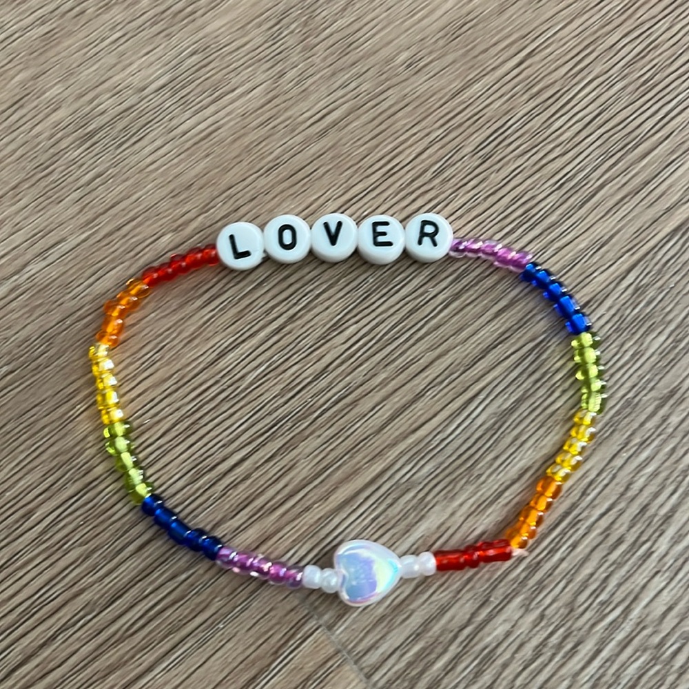“Lover” Friendship Bracelet [5 for $5]